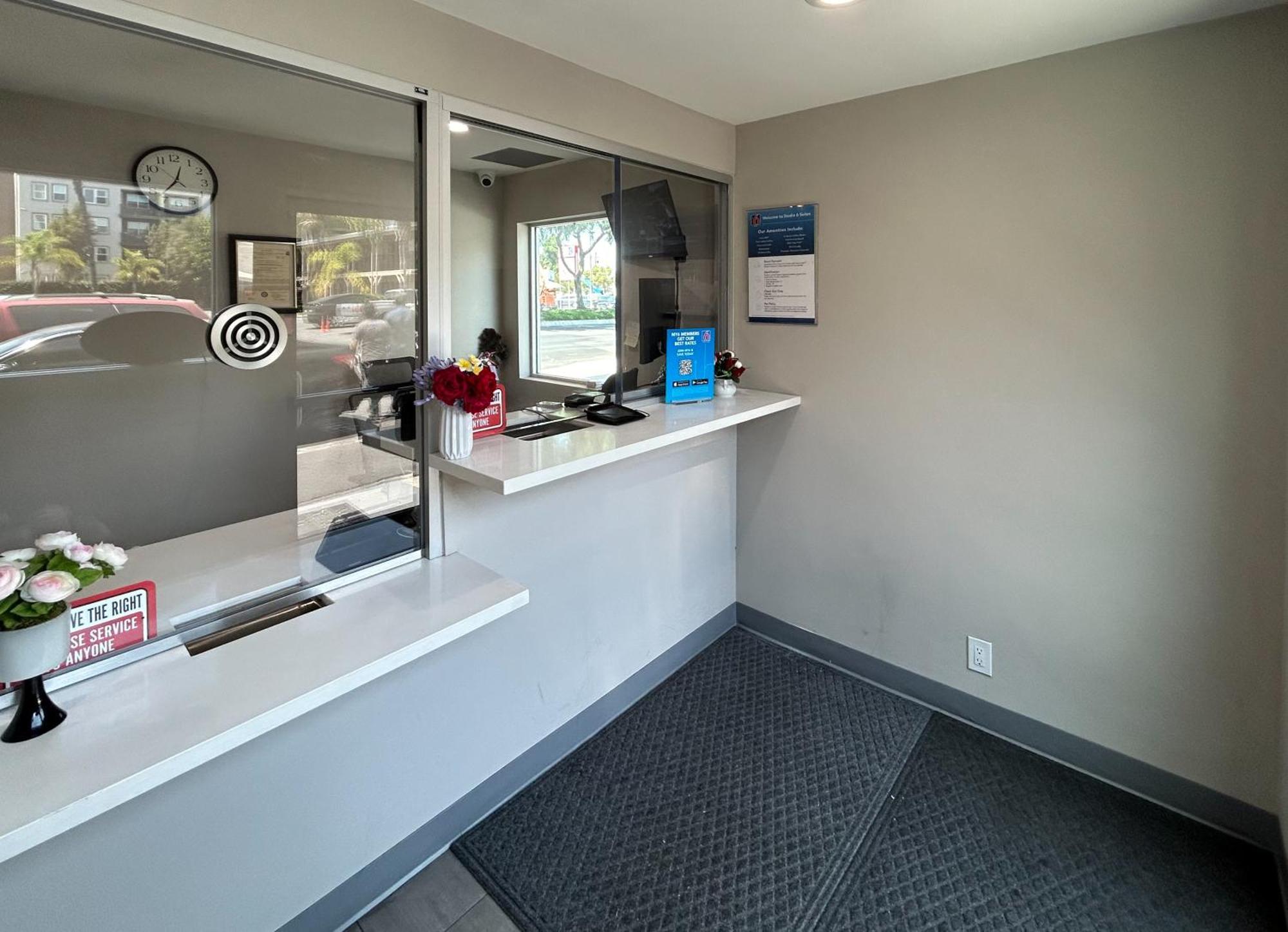 Studio 6 Suites Santa Ana, Ca Εξωτερικό φωτογραφία